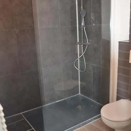 La Cave Au Chat'pitre / L'etable