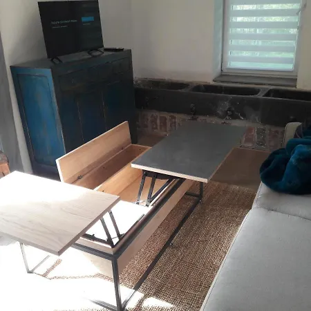 La Cave Au Chat'pitre / L'etable Gasthuis Villers-le-Bouillet