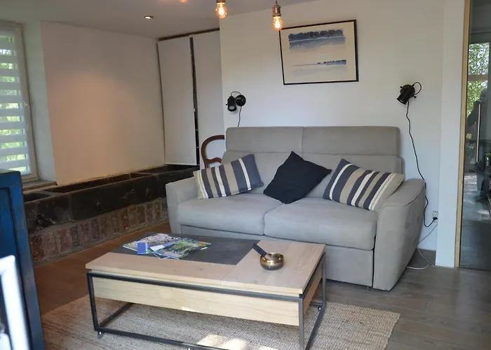 La Cave Au Chat'pitre / L'etable 3*